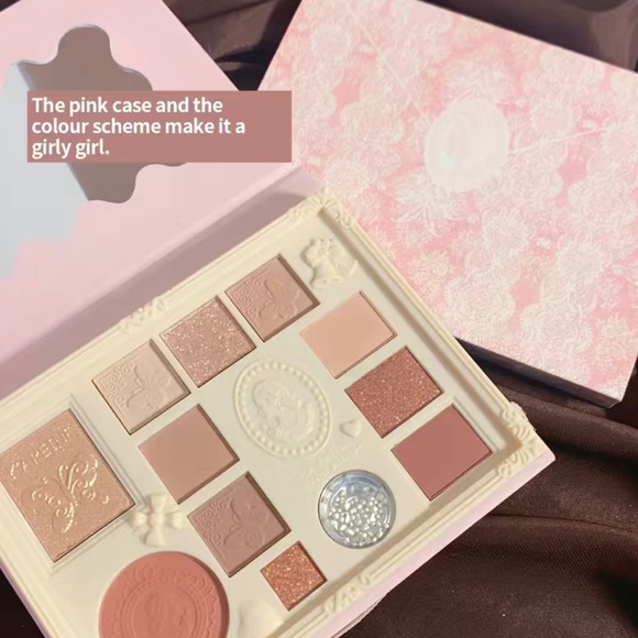 COLOR ROSE antique coquette makeup pallet! - Picture 3 of 4